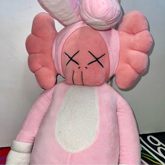 RARE KAWS x LANE CRAWFORD 36” ACCOMPLICE PLUSH - Picture 3 of 7
